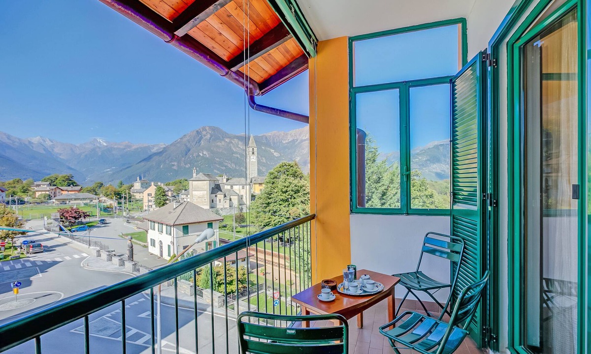 Trontano Apartment | La Casa di Guido: Ski, Hike, Lake Trips, Trontano, Italy