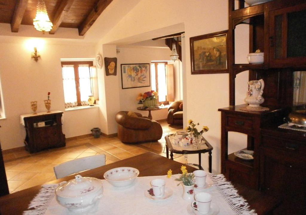 Colonnata Apartment | La Chicca