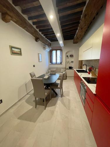 Castellina Scalo Apartment | La Locanda sulla Francigena
