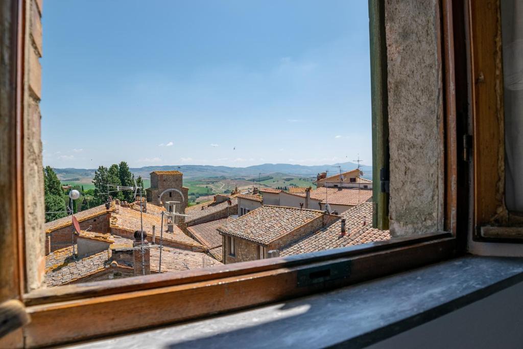 San Quirico d'Orcia Apartment | La Violetta, San Quirico esperienza Toscana