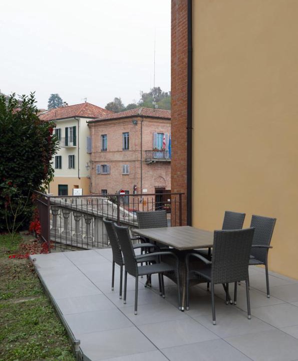 Monforte d'Alba Apartment | Langhe Apartament