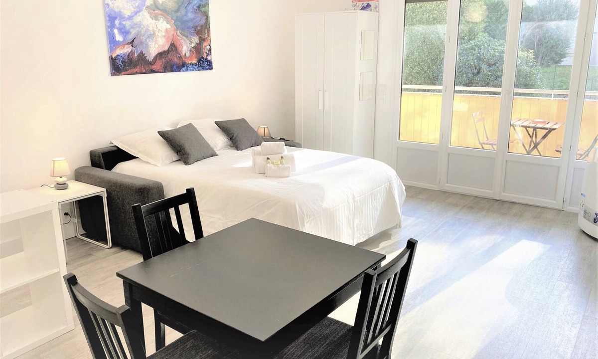 Résidence Cannes Villa Francia Maeva Pièces Personnes | California - Pezou