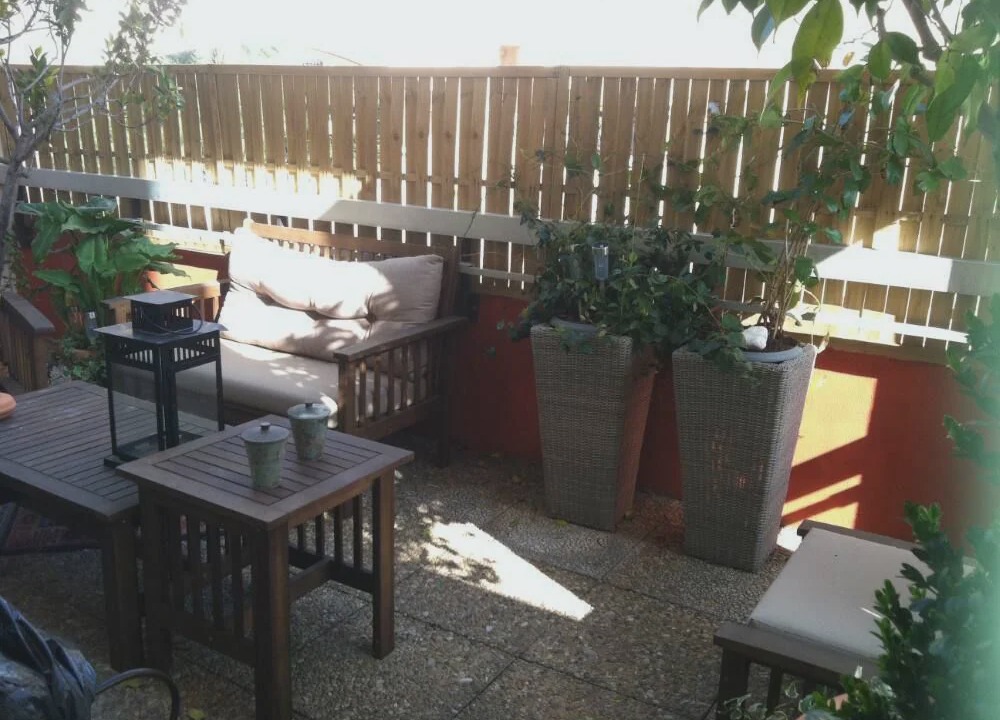 Quartier du Port Apartment | Large apartment quiet, near the port, parking, sleeps 6