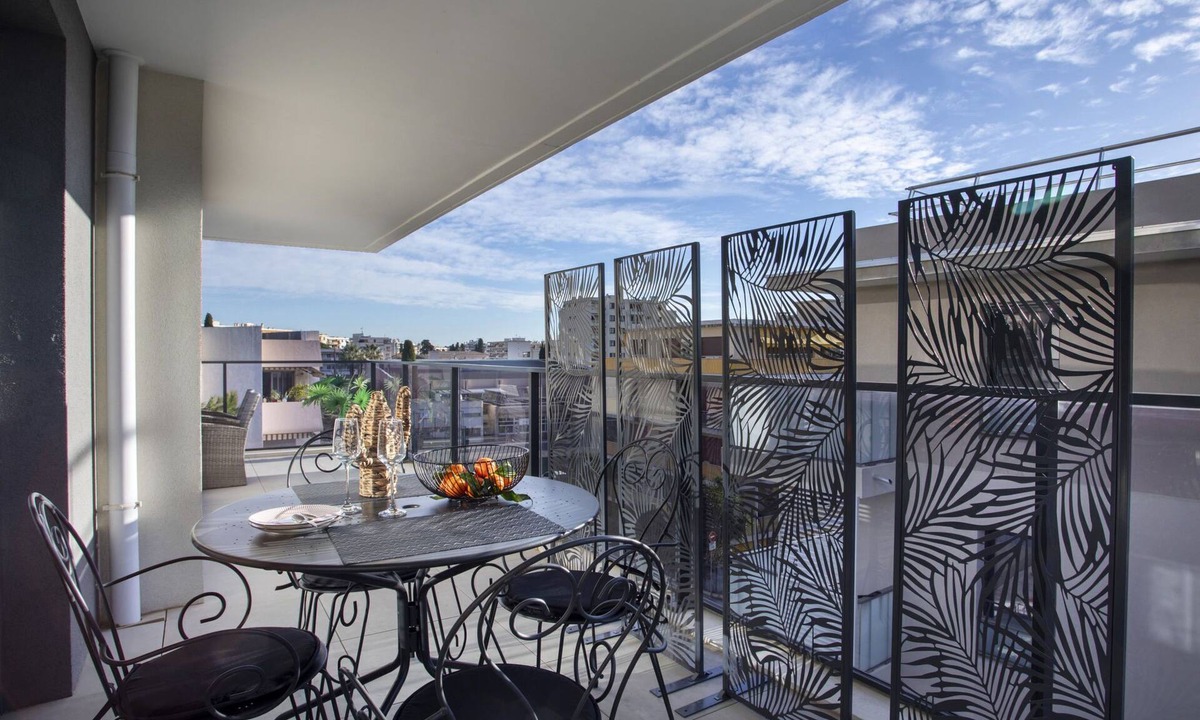Grey Pearl | Cros-de-Cagnes