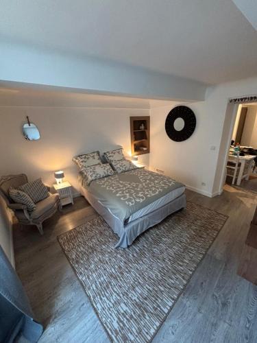 Carros Apartment | le minicoulier