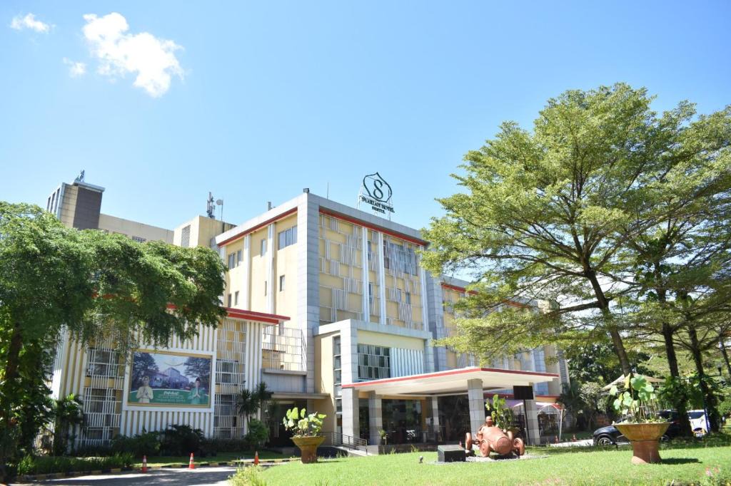 Sukaraja Hotel | Lorin Syariah Hotel Sentul