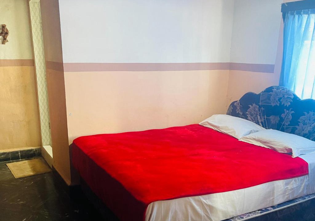 Berastagi Hotel | Losmen and Cafe Sibayak
