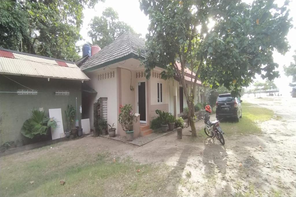 Carita House | Losmen Yosi Carita 2