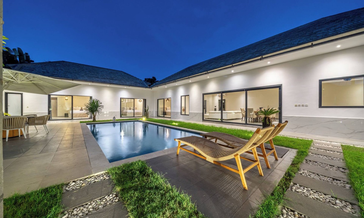 Padangsambian Klod Villa | Lotus Villa