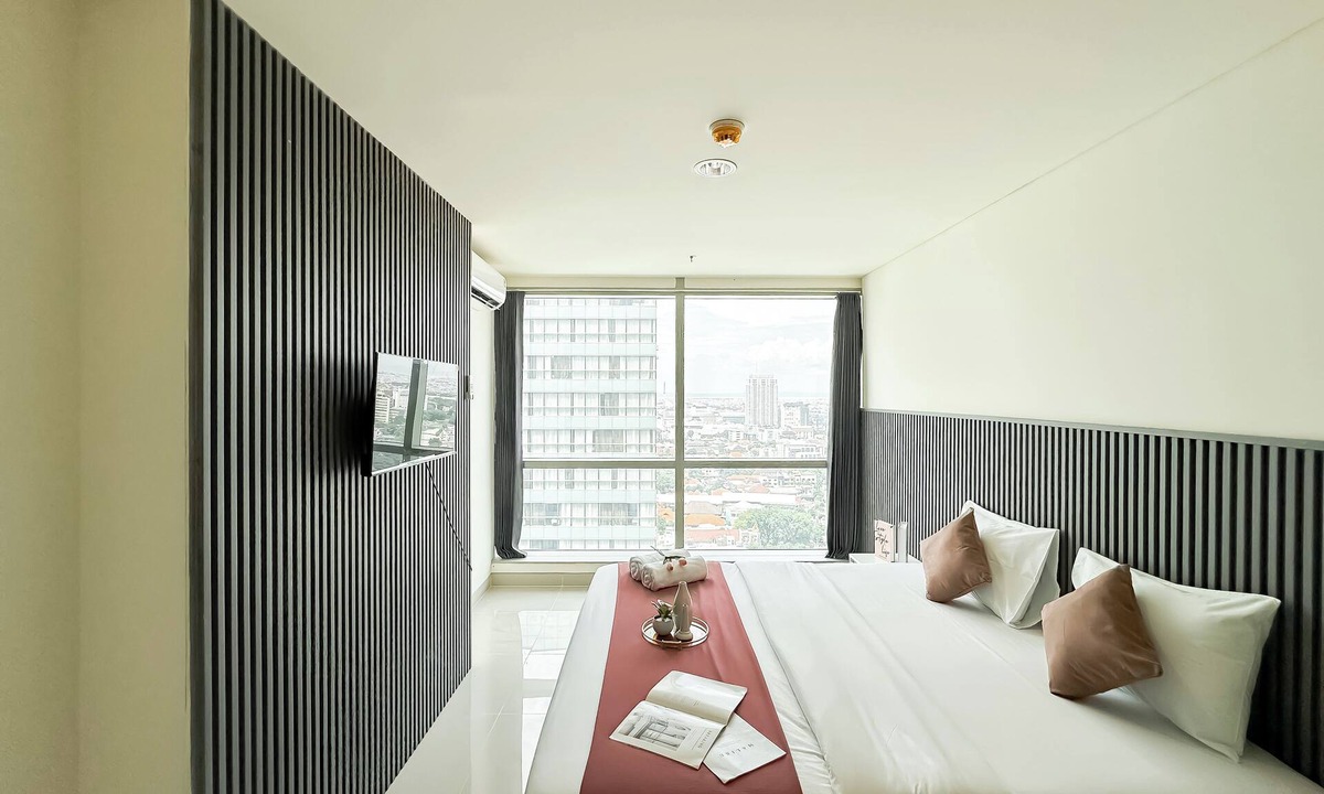 Surabaya Apartment | Lovely And Vibrant 2Br Space At Praxis Apartment