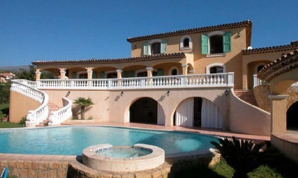Prado - Republique Villa | LOVELY LARGE AND QUIET VILLA NEAR CANNES, LARGE PRIVATE POOL + SPA, GAMES ROOM