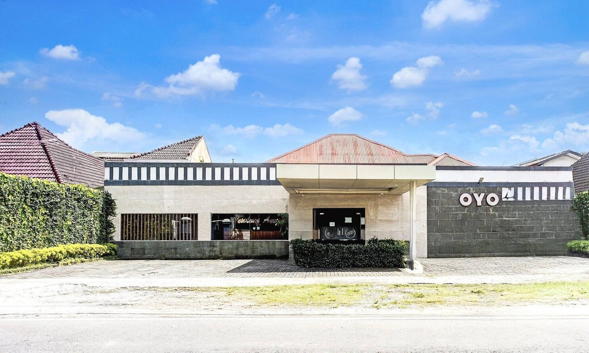 Medan House | Luxury Twin Stay with Free WiFi and Parking