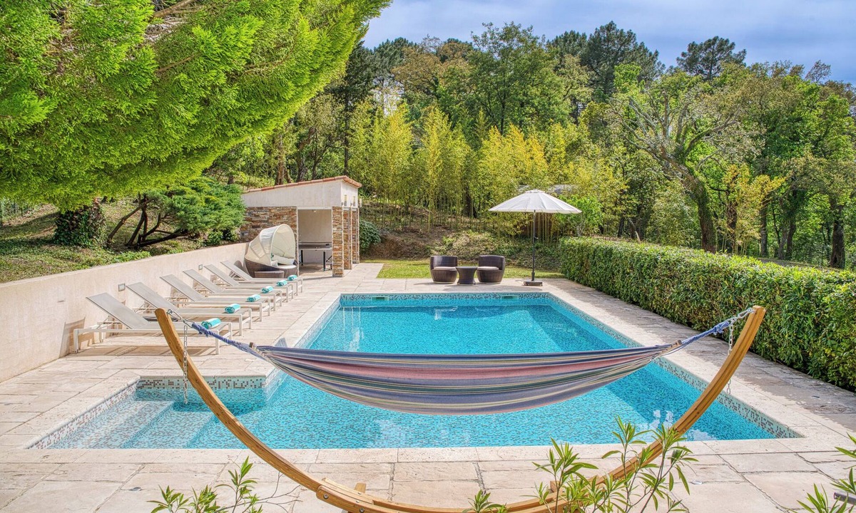 Cogolin Villa | Luxury Villa, 10km from St. Tropez With Heated Pool, Extensive Grounds and A/C