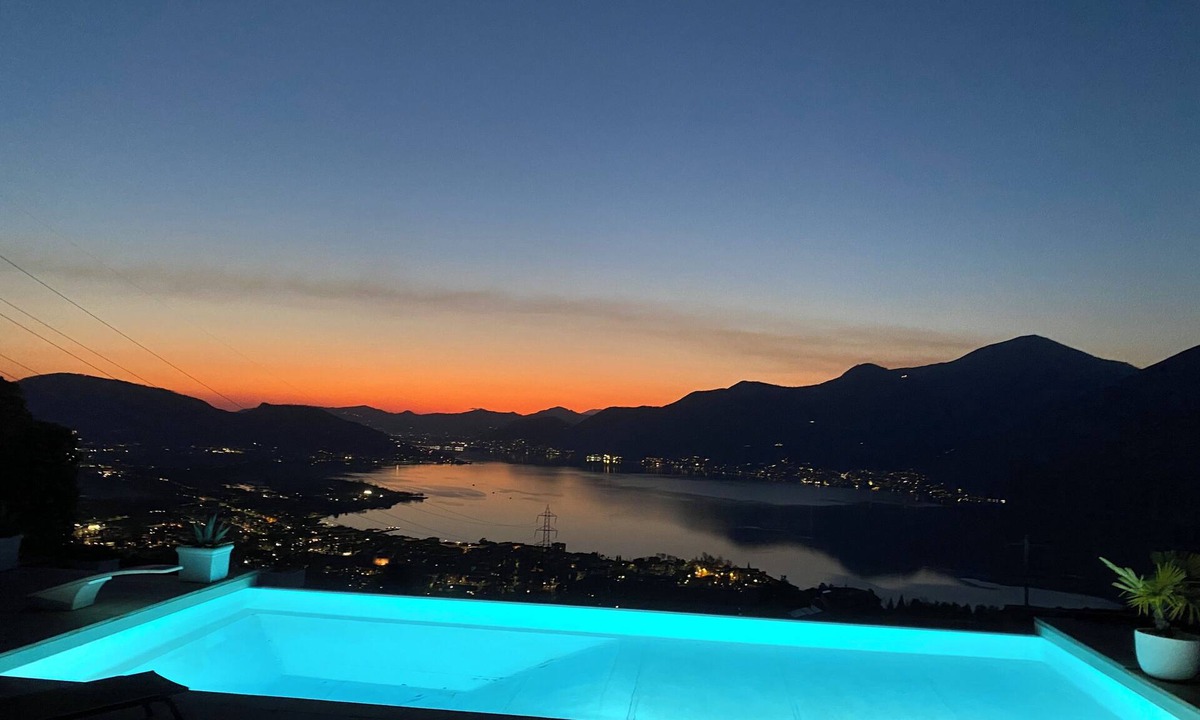 Iseo House | Luxury villa with private infinity pool Iseo