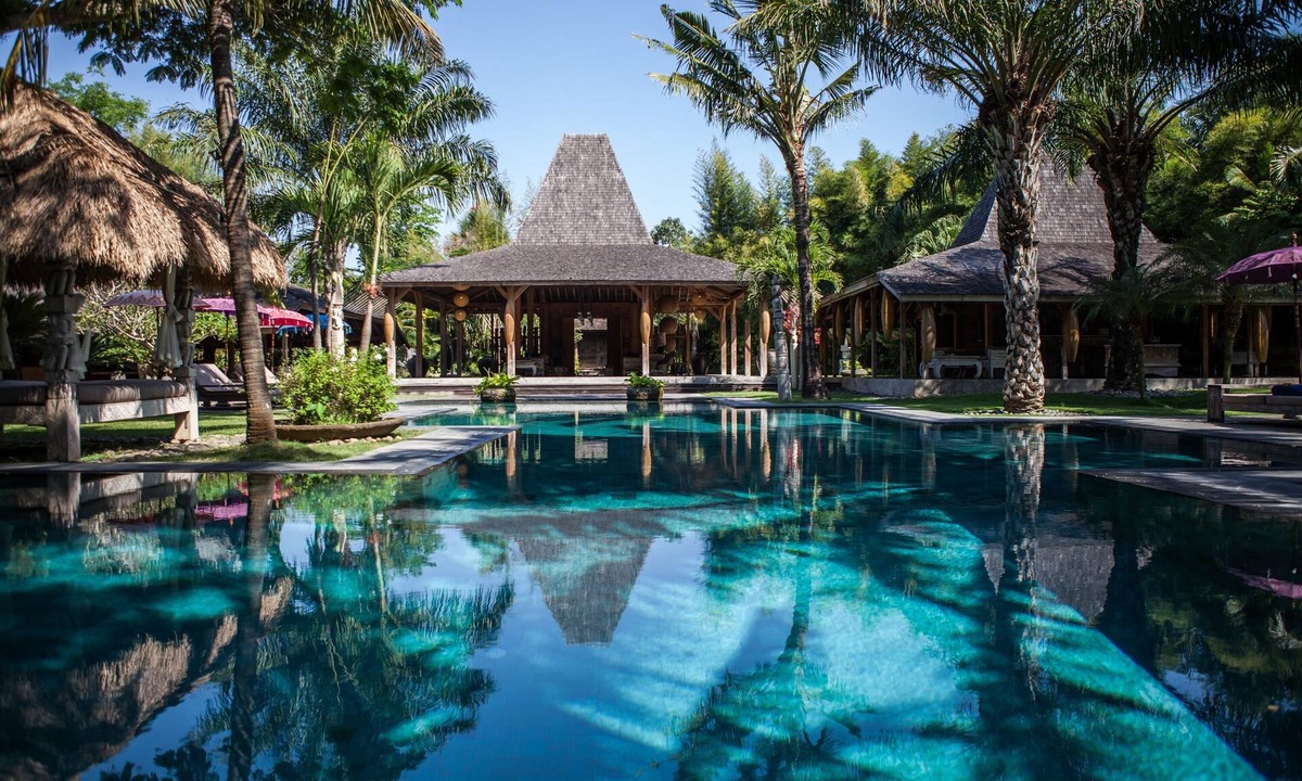 Umalas Villa | Luxury Wooden Private Pool in Umalas-6 Bedroom Villa
