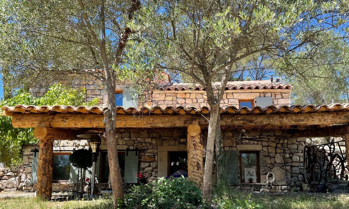 Fayence House | Ma Petite Bergerie by Gisèle
