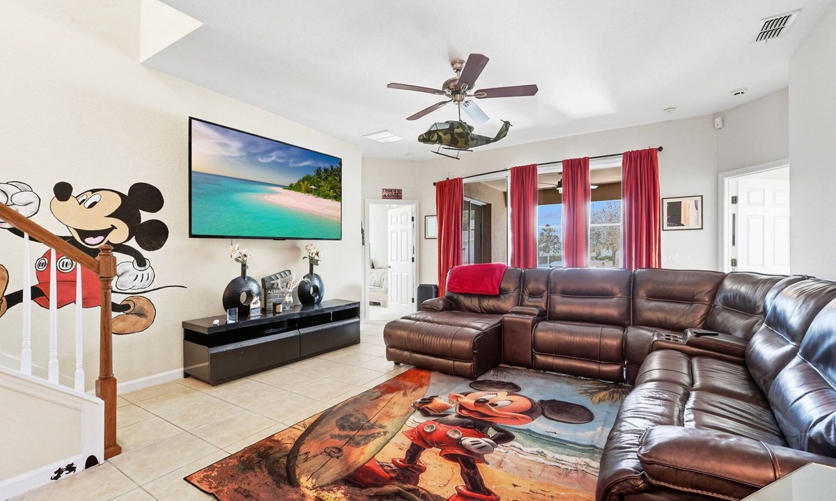 Trafalgar Village House | Magical 4BR 4BA Disney-Themed Home w/Pool & Game Room Near Parks