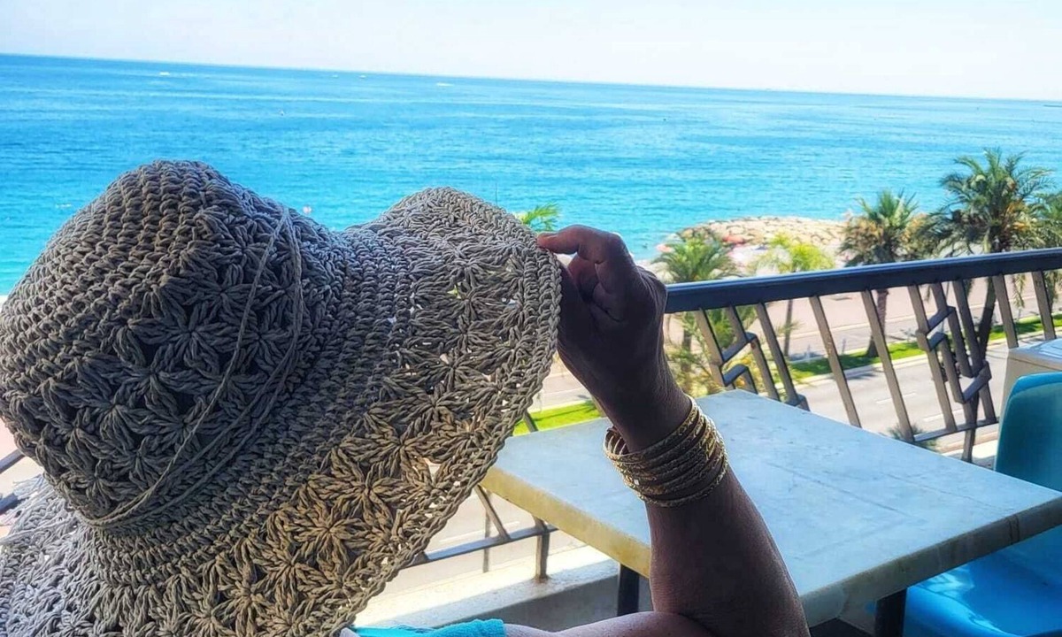 Fabron Apartment | Magnificent apartment with breathtaking sea and beach views.