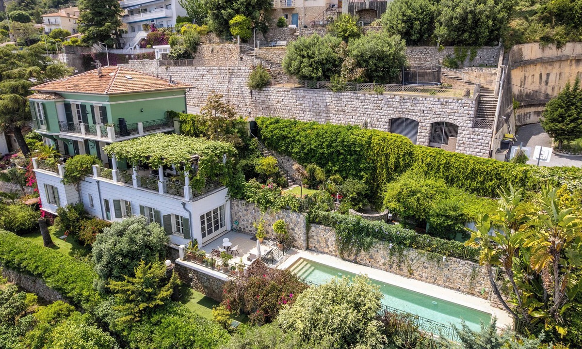 Roquebrune-Cap-Martin Apartment | Magnifique Pool House à 2 min de Monacoap-martin