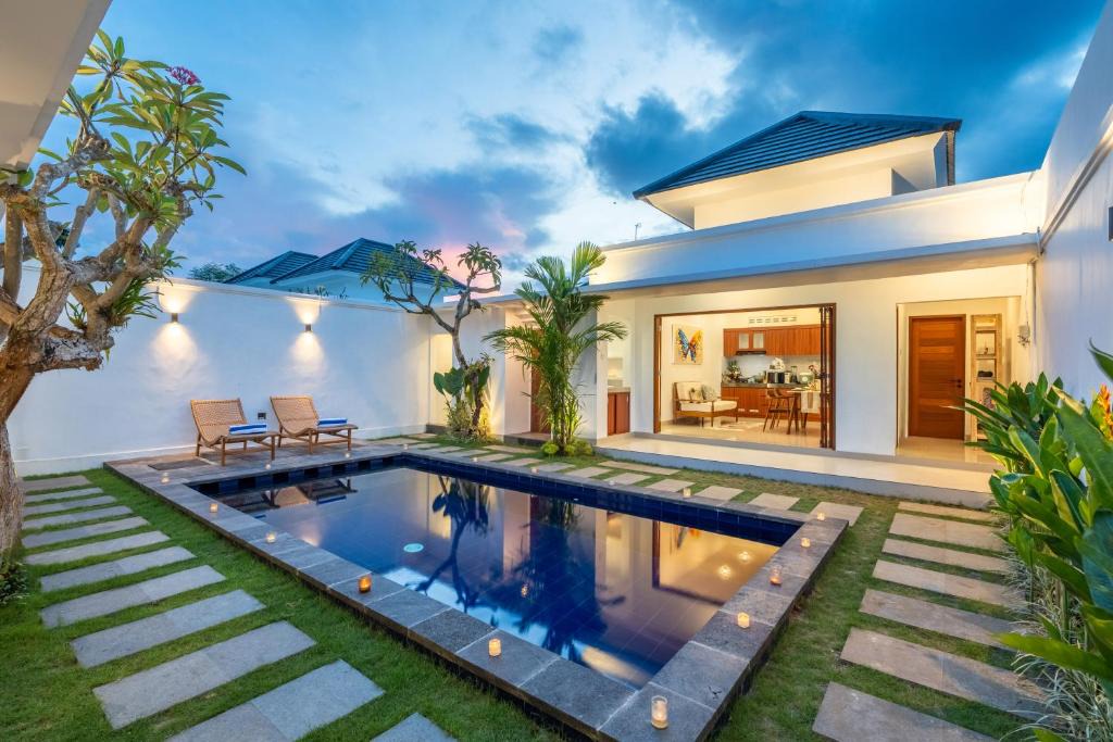 Seminyak Villa | Mich Bali Villa Two-Bedroom Private Pool Kuta