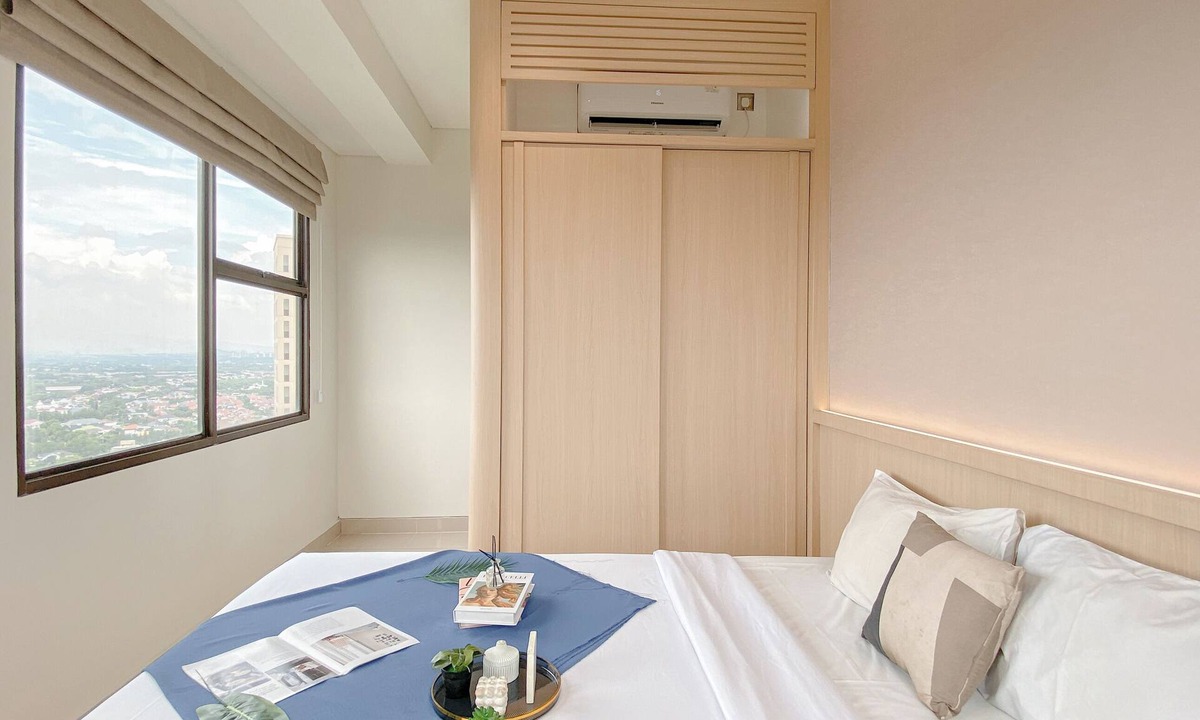 Depok Apartment | Modern Look And Cozy 2Br Apartment Transpark Cibubur