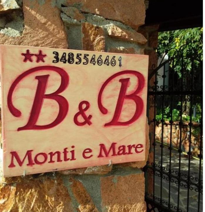 Lanusei Bed & Breakfast | Monti e Mare