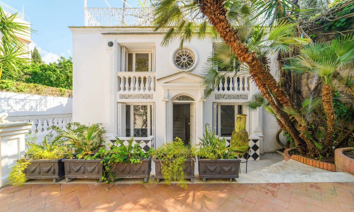 Sorrento Historic Centre Villa | Muta House with Sea view terrace