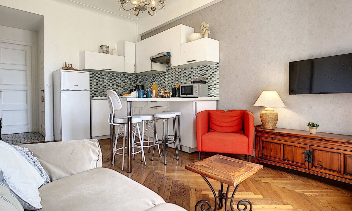 Gambetta Apartment | N&J - HAPPINESS BEACH - Close sea - Top floor