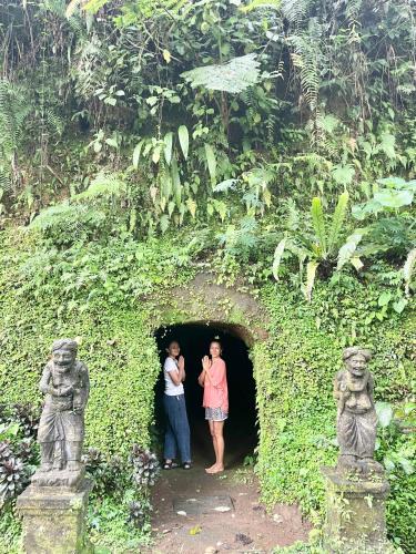 Taro House | Nang Taro cave & waterfall