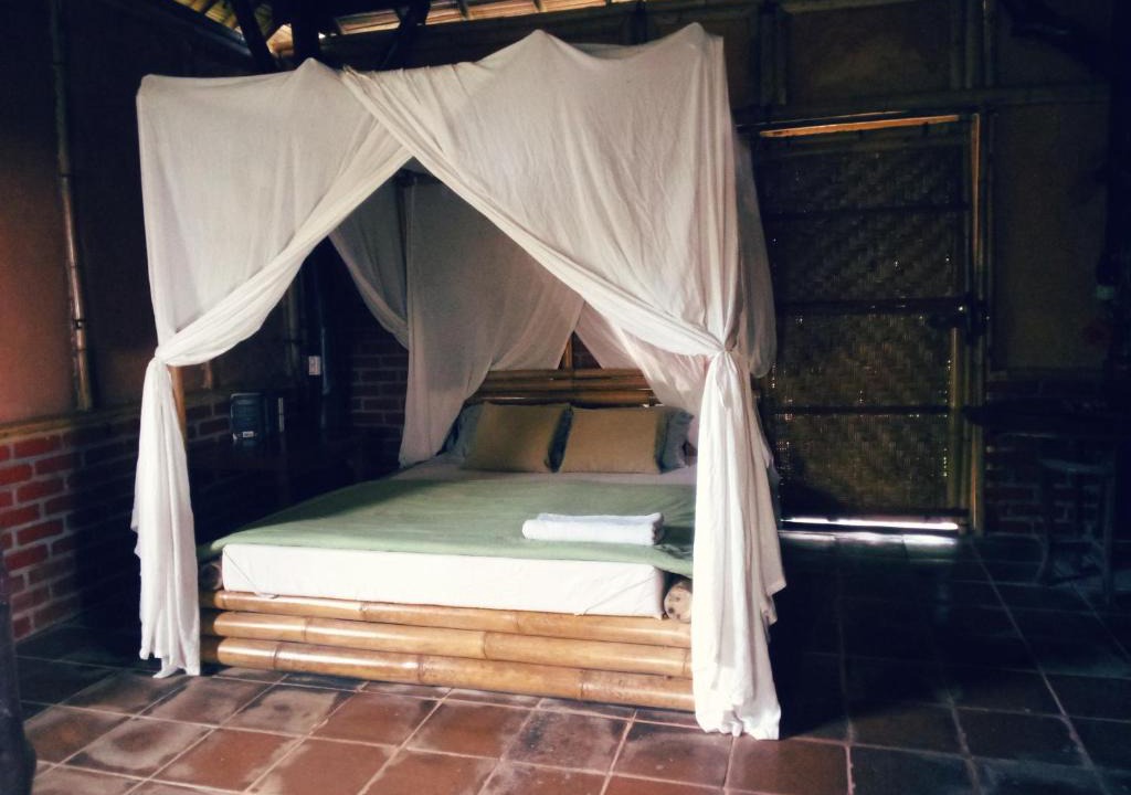 Selemadeg House | Natural Forest homestay