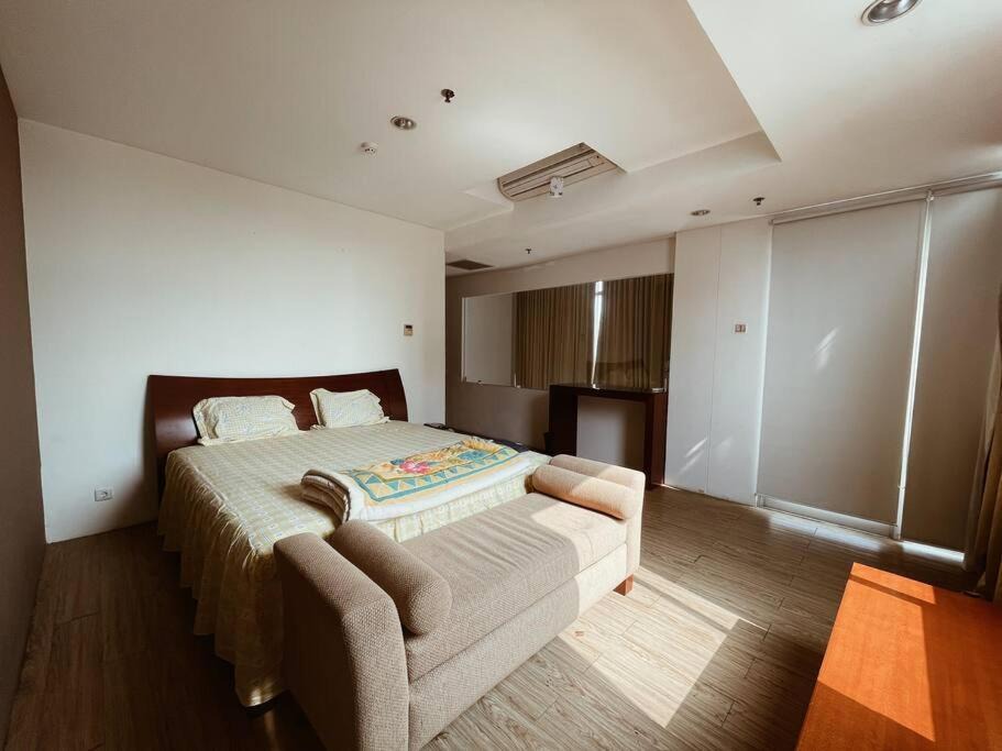 Gading Apartment | New Affordable Premium Staycation 3 Bed 3 Bath