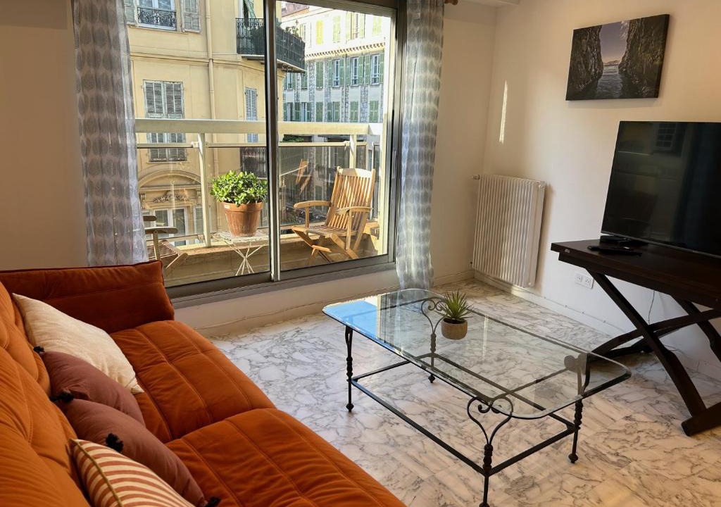 Lepante Quarter Apartment | Nice la Belle, city centre 1 bed, 2 terrace, quiet
