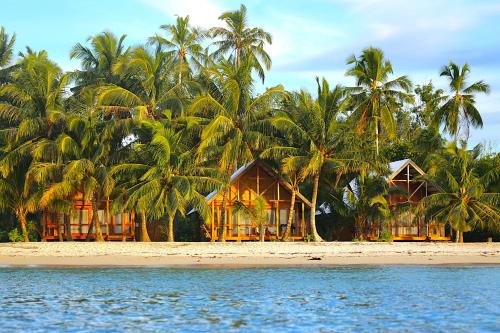 Sipura Island Resort | Ombak Biru Resort