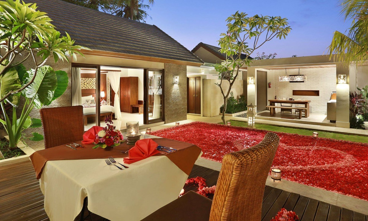 By Pass Ngurah Rai Villa | One Bedroom Suite Villa with a private pool only 5 minutes drive to the beach