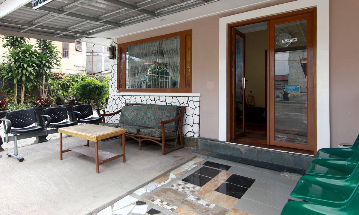 Berastagi Hotel | OYO 799 Hotel Dieng