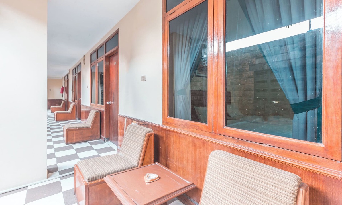 Cibinong Hotel | OYO 94759 Hotel Taman Cibinong