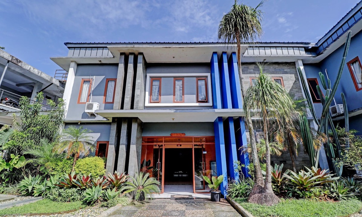 Depok Hotel | OYO 94837 Apartment Ekki Tower