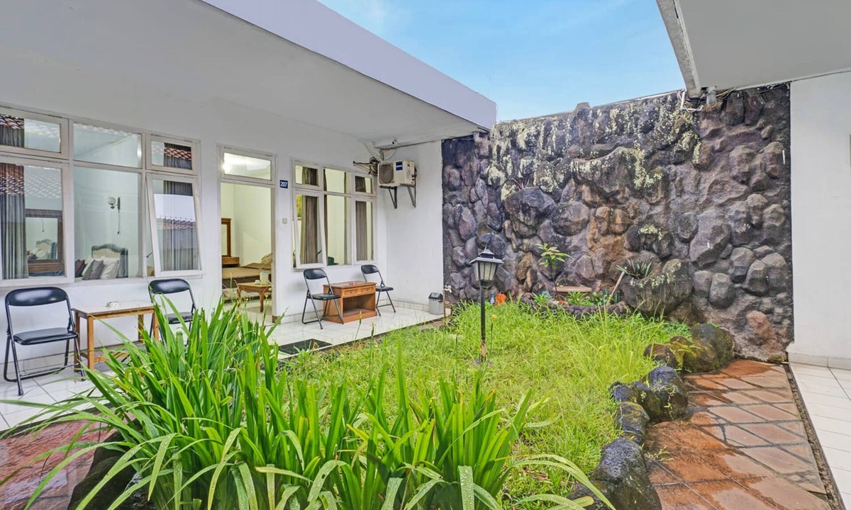 Banaran Hotel | OYO 95055 Homestay Panasan Pak Budi