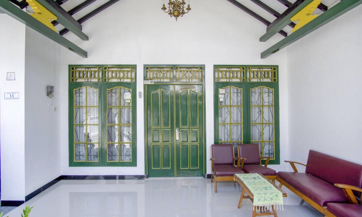 Banjarasri Hotel | OYO Life 3301 Pondok Eyang Obi