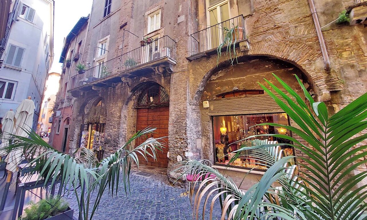 Rione VI Parione Apartment | Piazza Navona Hydromassage Tub 7 people