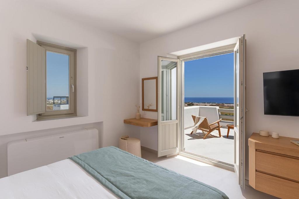 Kamari Apartment | Platies Luxury Apartments Santorini