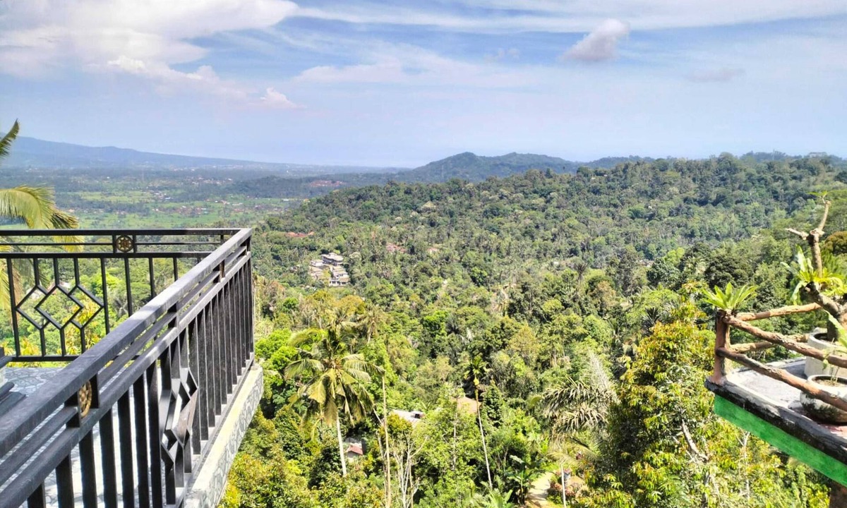 Bebandem House | Pondok Goa Alam