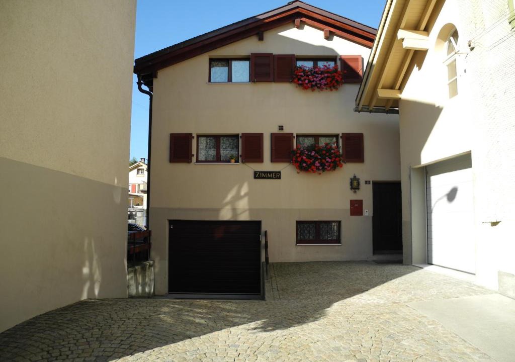 Andermatt Bed & Breakfast | Privatzimmer/bed & breakfast