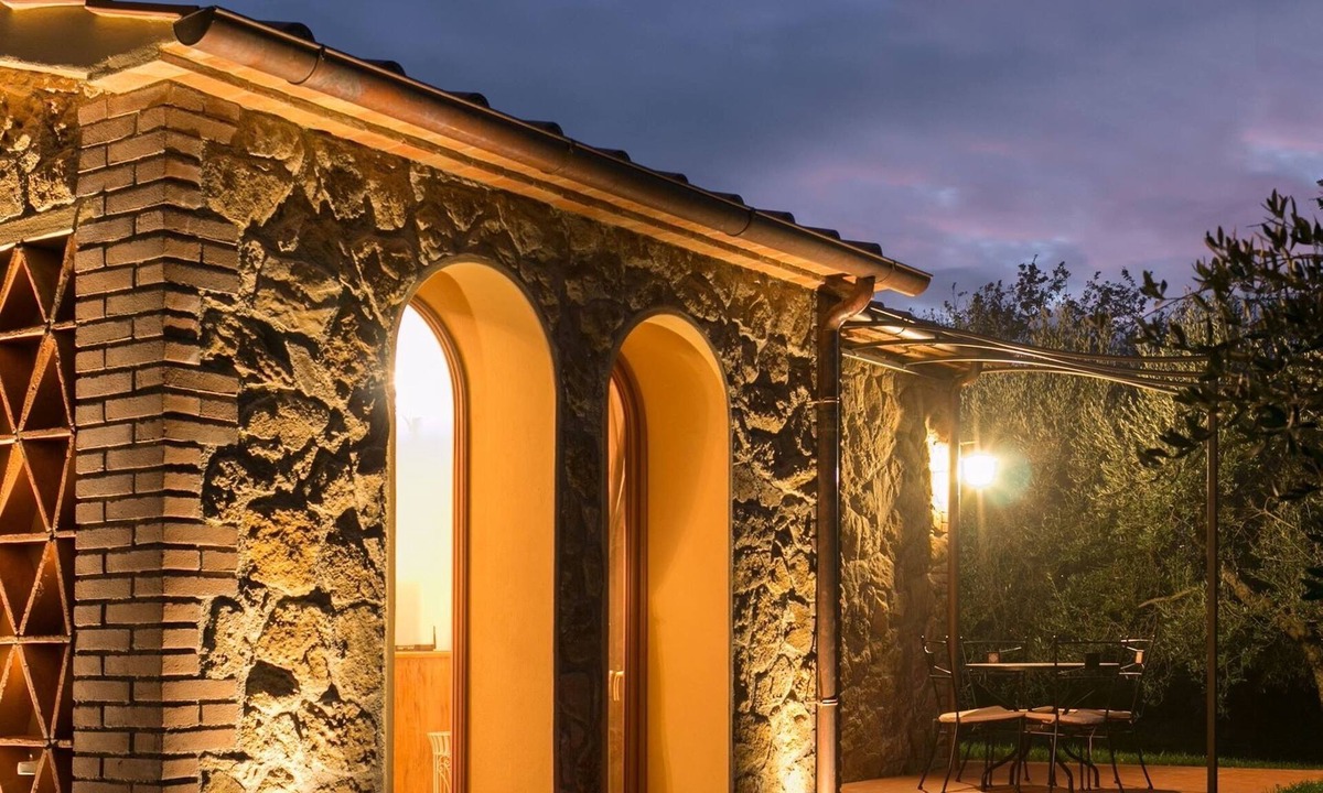 Casale Marittimo House | Pure relaxation in an upscale atmosphere for 2/3 people, pool, wifi, near the sea