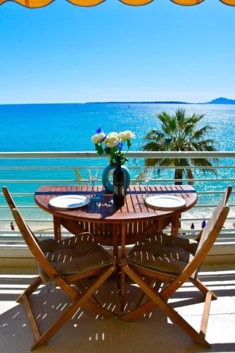 Juan-les-Pins Apartment | Résidence Le Soleil