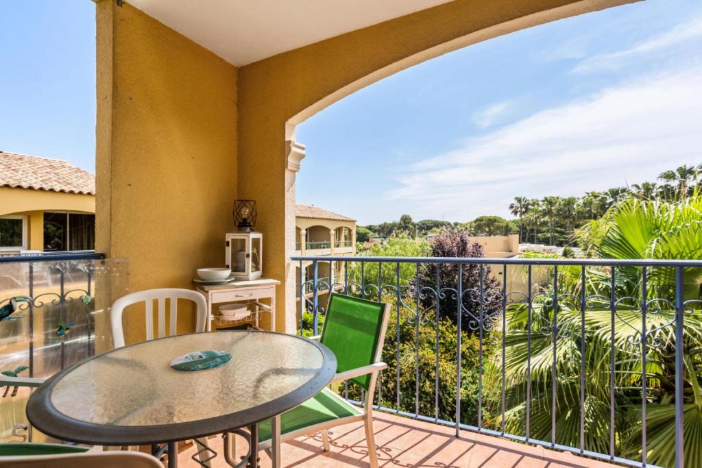 Mandelieu-La-Napoule Apartment | Résidence Les Rives de Cannes Mandelieu*** - Maeva Particuliers - Studio 4 personnes Confort 161176
