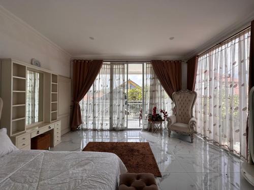 Ungaran House | RBD Guest House
