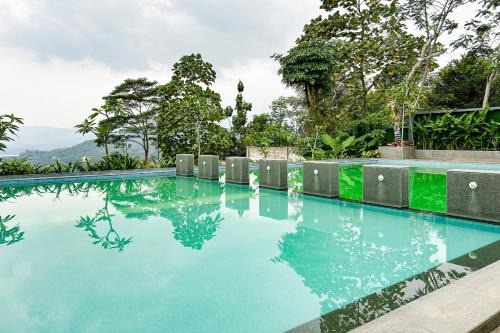 Rendeh House | RedDoorz at Green Garden Jatigede Sumedang