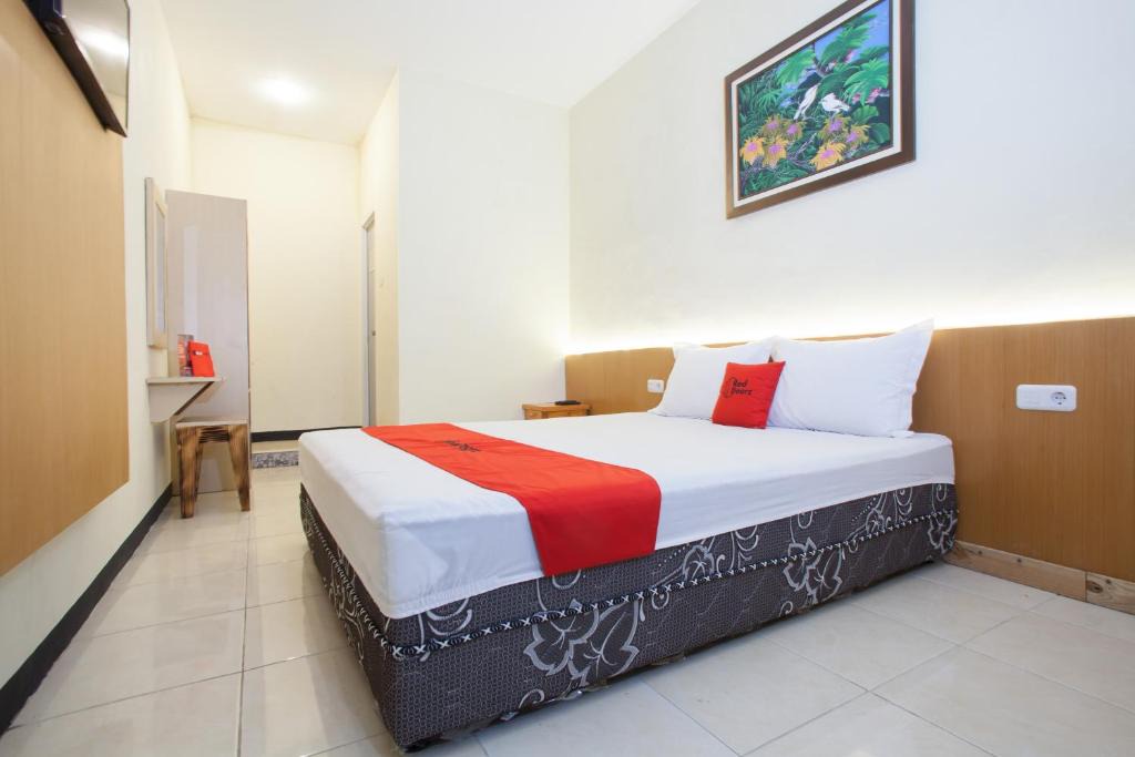 Sidomulyo Hotel | RedDoorz At Pandan Inn Batu