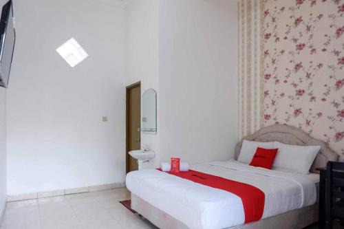 Nganjuk Hotel | RedDoorz near RSUD Nganjuk